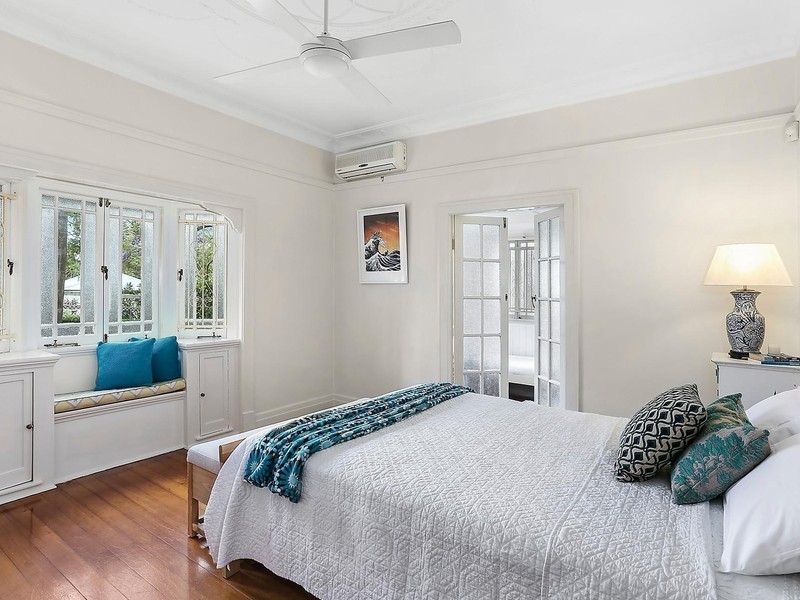 4 Keltie Street, Taringa QLD 4068