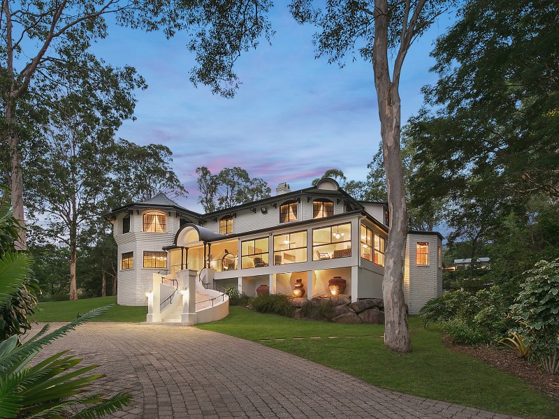 277 Gold Creek Road, Brookfield QLD 4069