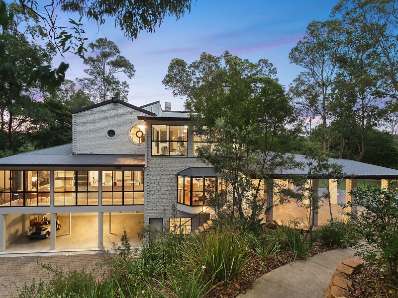 277 Gold Creek Road, Brookfield QLD 4069