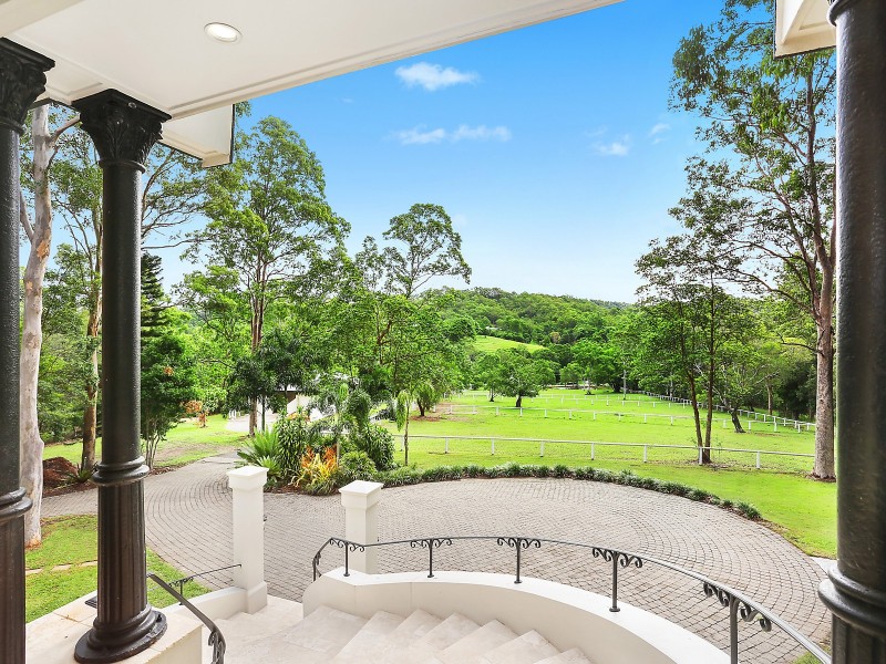 277 Gold Creek Road, Brookfield QLD 4069