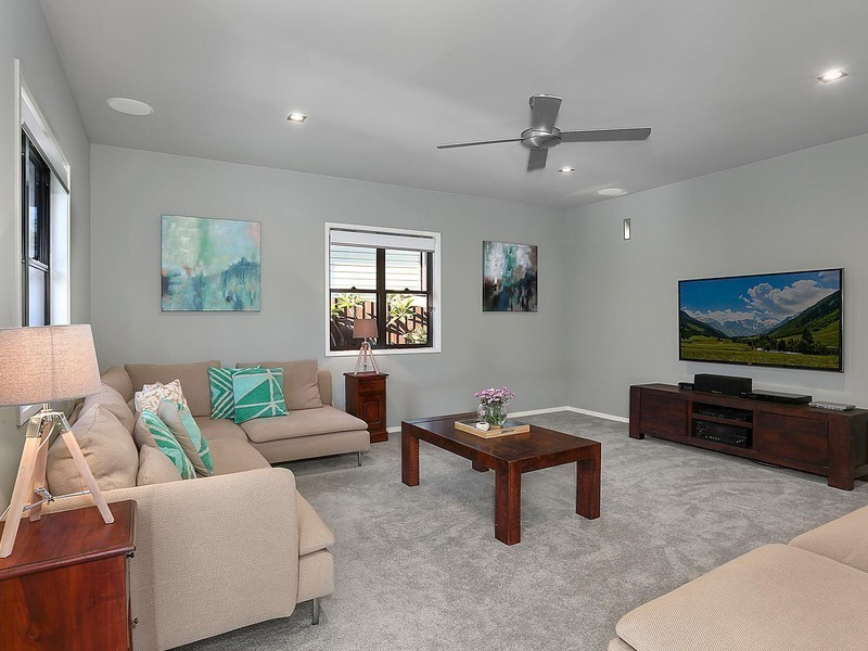 9 Farrell Street, Ashgrove QLD 4060