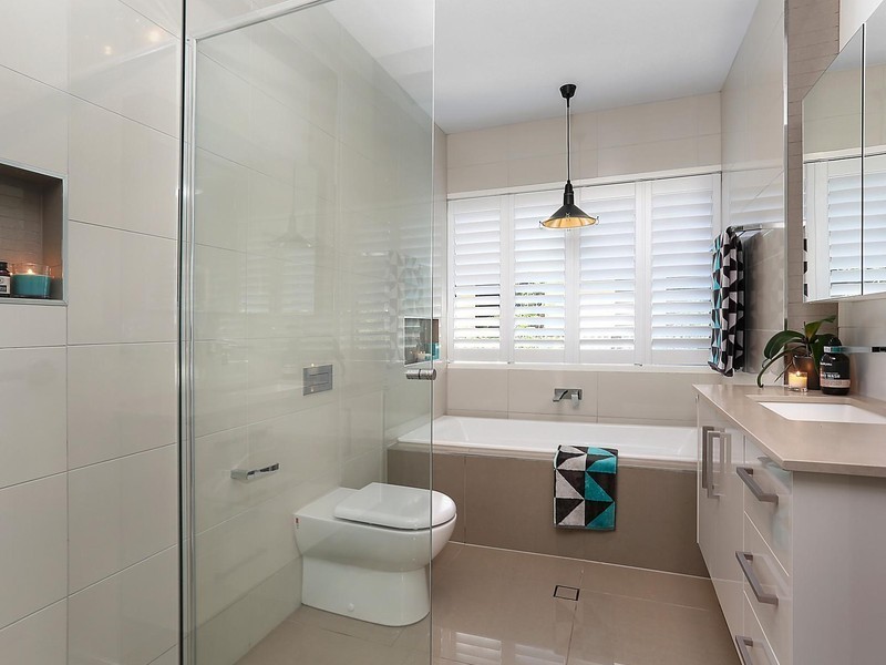 9 Farrell Street, Ashgrove QLD 4060