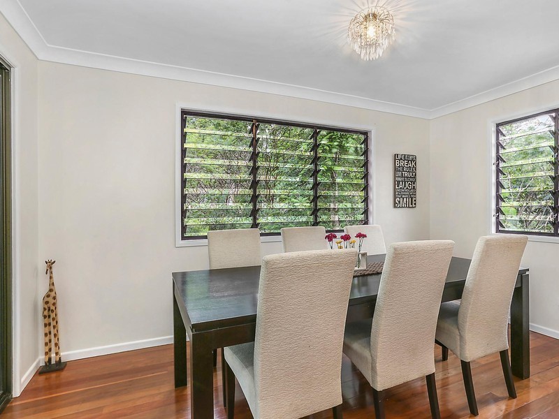 156 Taringa Parade, Indooroopilly QLD 4068