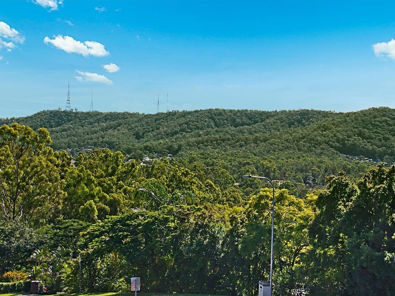 41 Hepworth Street, Chapel Hill QLD 4069