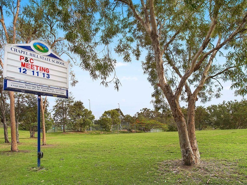 41 Hepworth Street, Chapel Hill QLD 4069