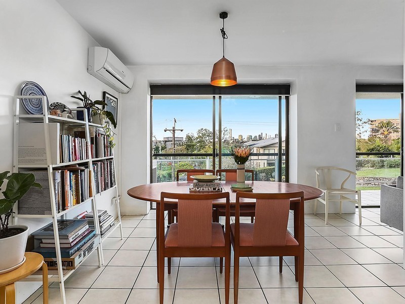 1/60 Bellevue Terrace, St Lucia QLD 4067