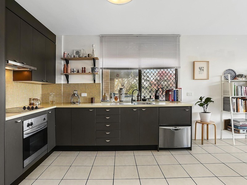 1/60 Bellevue Terrace, St Lucia QLD 4067