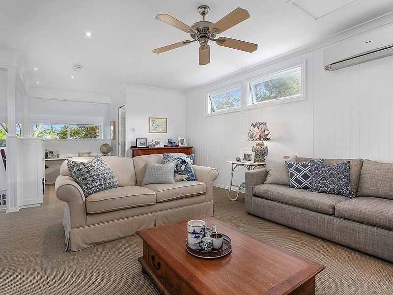 208 Stanley Terrace, Taringa QLD 4068