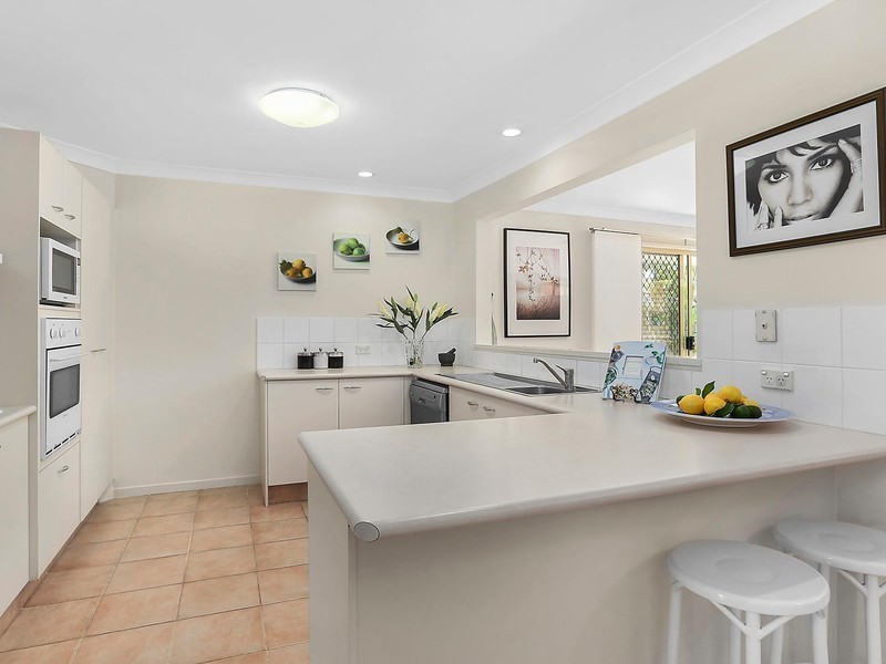 30 Seabrook Crescent, Forest Lake QLD 4078