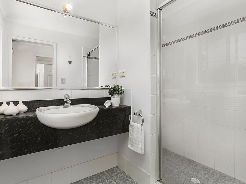30 Seabrook Crescent, Forest Lake QLD 4078