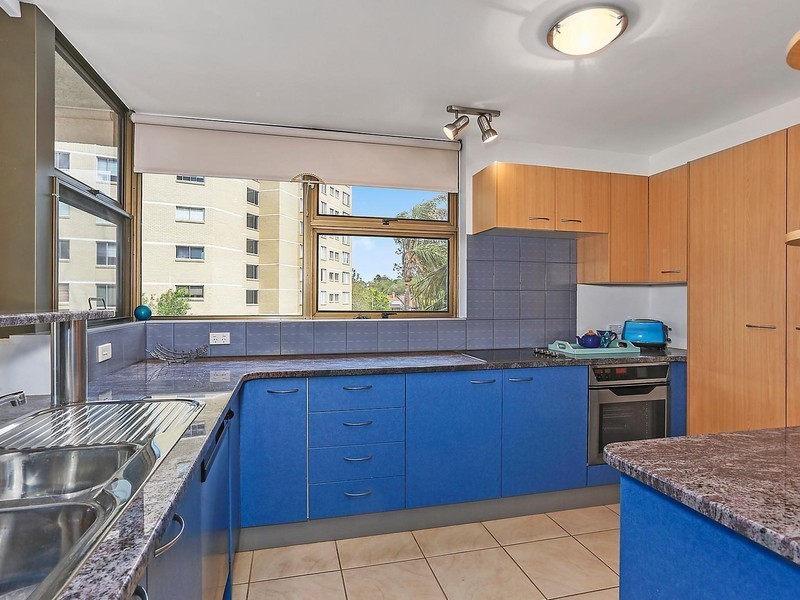 12/72 Sandford Street, St Lucia QLD 4067