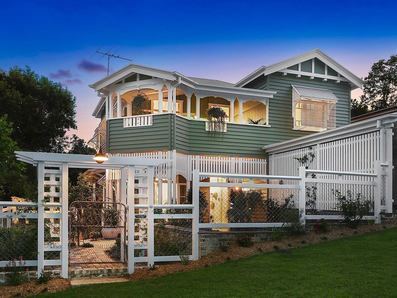 50 Main Avenue, Bardon QLD 4065