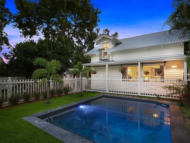 50 Main Avenue, Bardon QLD 4065