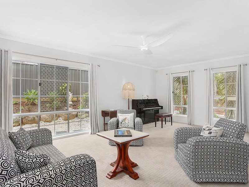 25 Toorak Place, Forest Lake QLD 4078