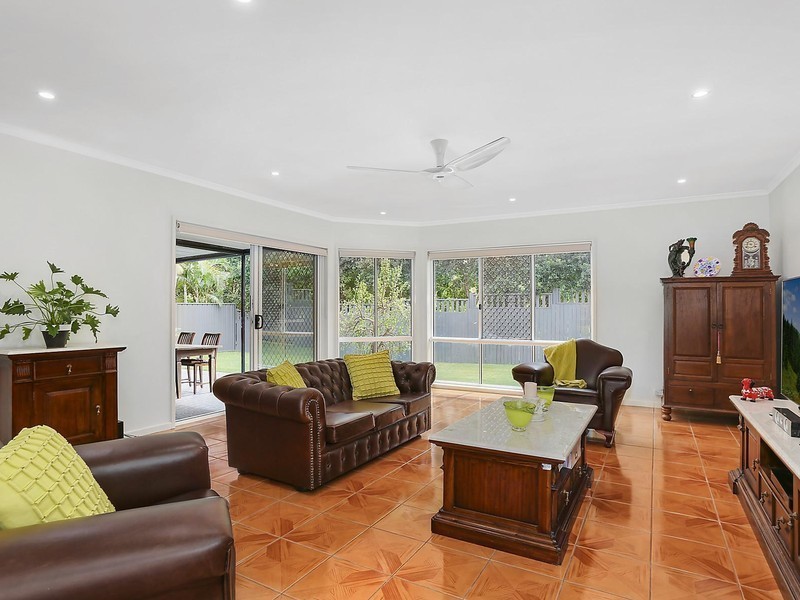 25 Toorak Place, Forest Lake QLD 4078