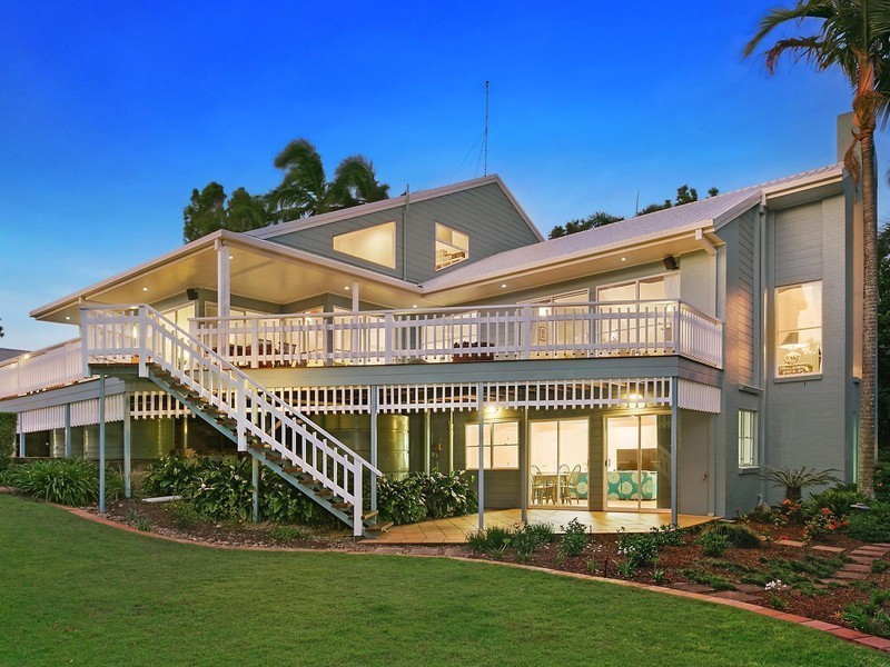 7 Moncrieff Court, Mount Ommaney QLD 4074