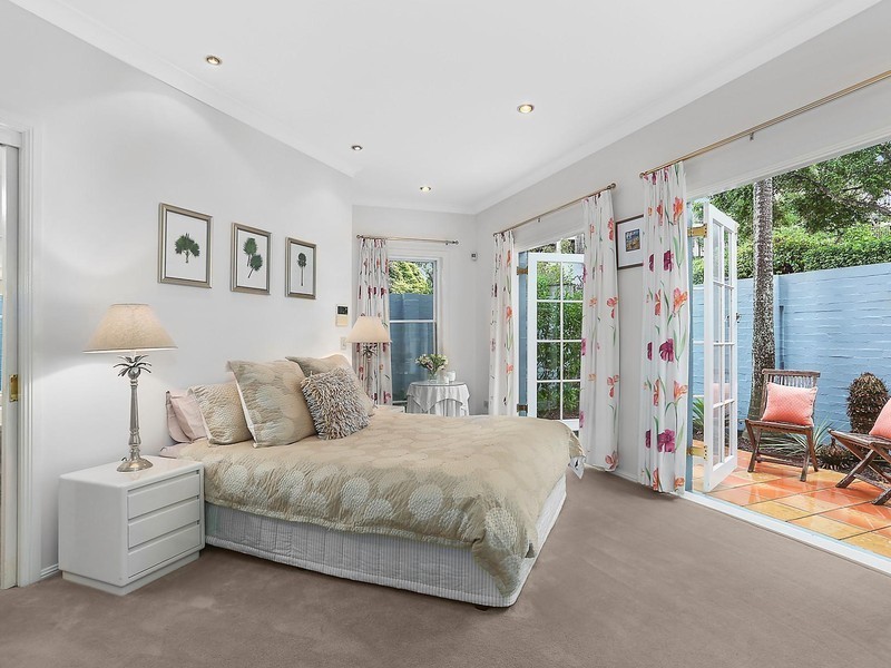 7 Moncrieff Court, Mount Ommaney QLD 4074