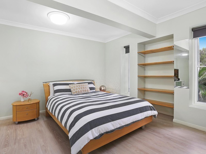 7 Moncrieff Court, Mount Ommaney QLD 4074