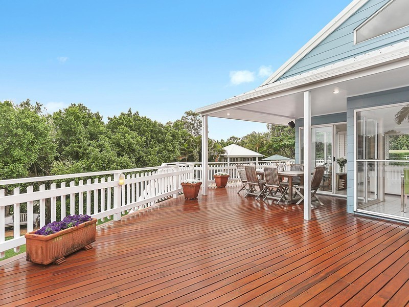 7 Moncrieff Court, Mount Ommaney QLD 4074