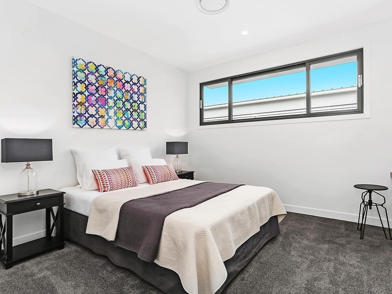 12A Kanumbra Street, Coorparoo QLD 4151