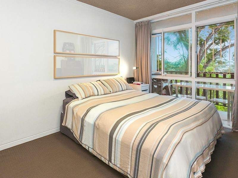4A/32 Miskin Street, Toowong QLD 4066