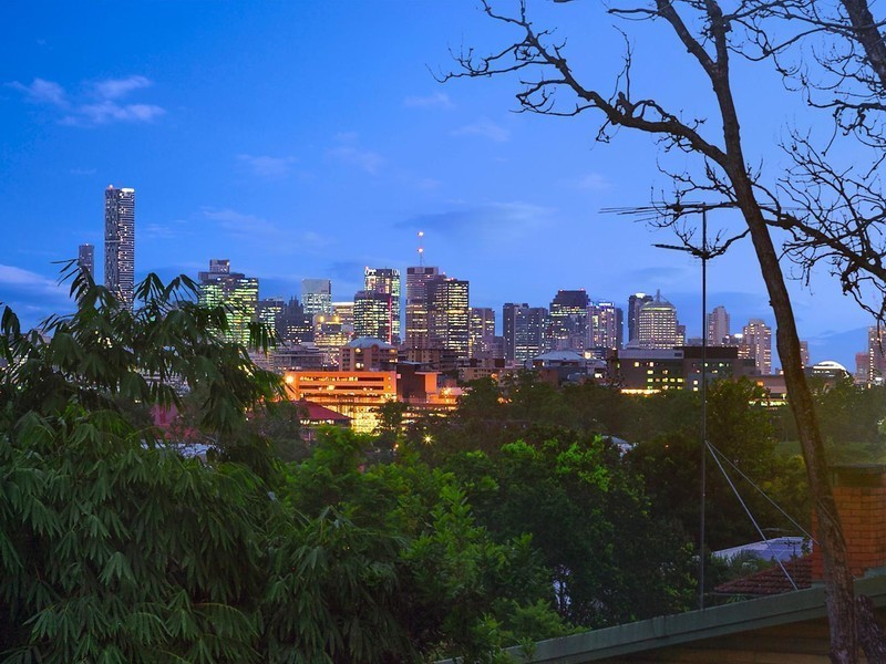4A/32 Miskin Street, Toowong QLD 4066
