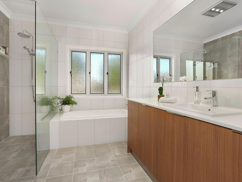 65 Broseley Road, Toowong QLD 4066