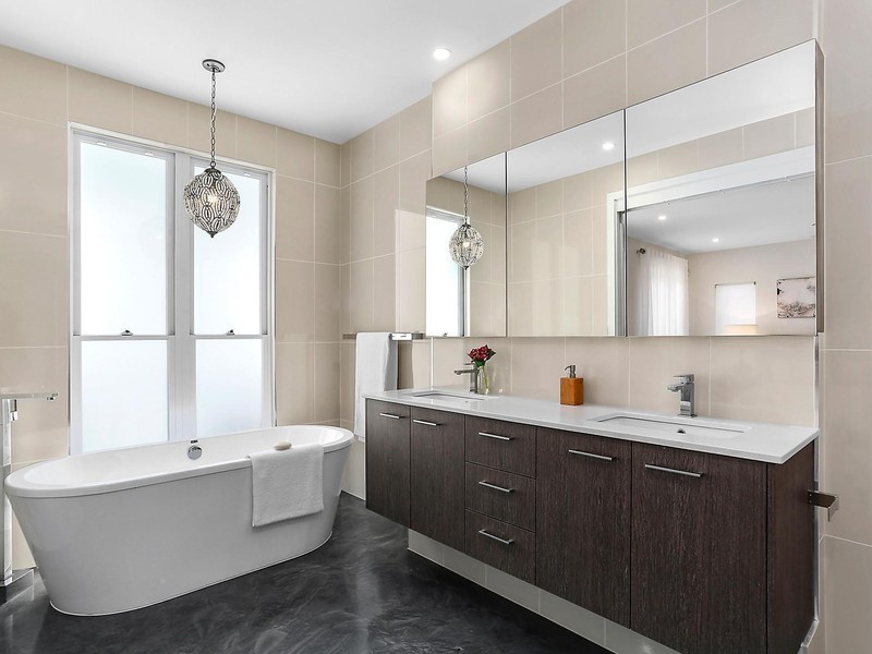 3A Soden Street, Greenslopes QLD 4120