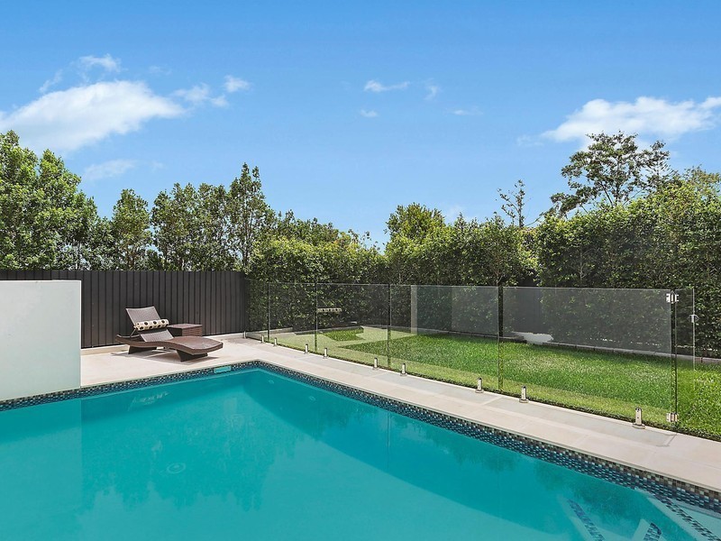 35 Tennyson Street, Norman Park QLD 4170