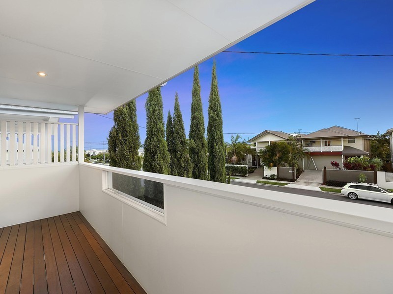 34 Raceview Avenue, Hendra QLD 4011