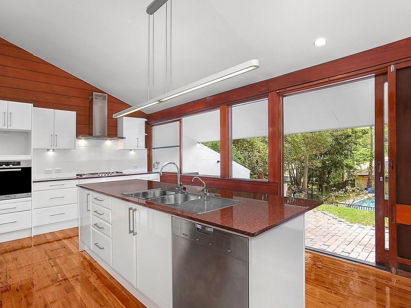 14 Marney Street, Chapel Hill QLD 4069