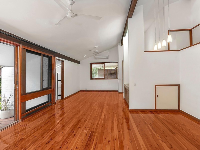 14 Marney Street, Chapel Hill QLD 4069