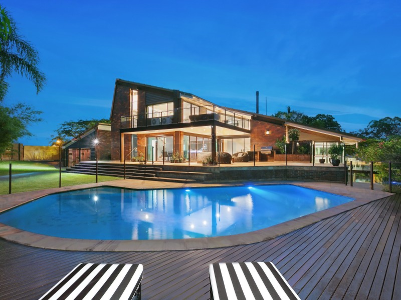30 Meiers Road, Indooroopilly QLD 4068
