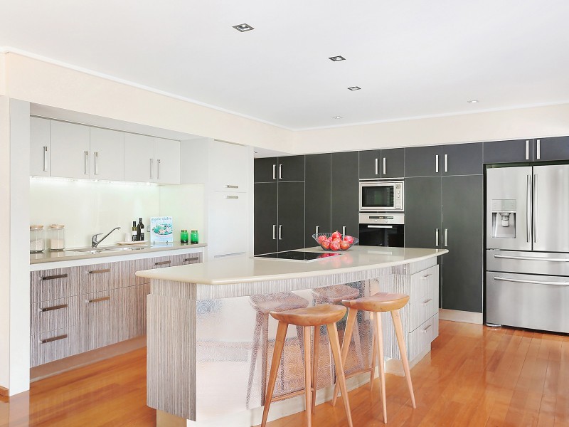 30 Meiers Road, Indooroopilly QLD 4068