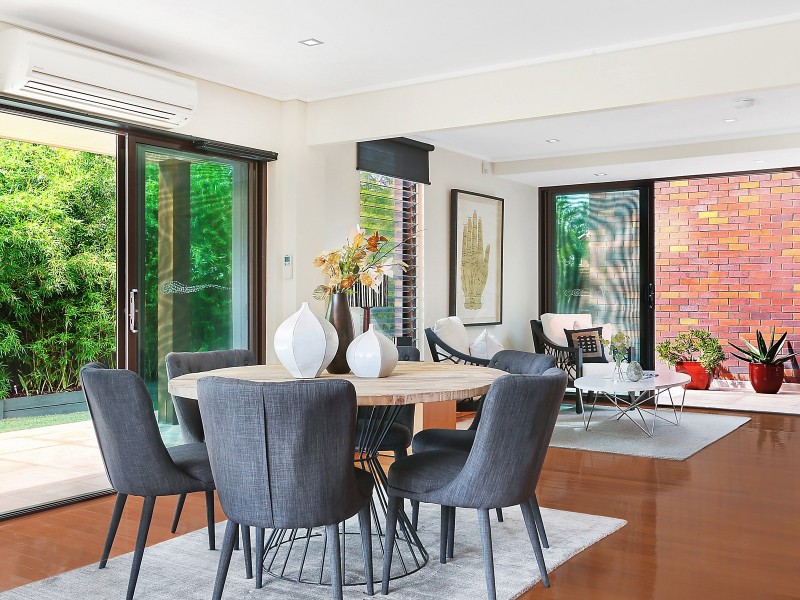 30 Meiers Road, Indooroopilly QLD 4068