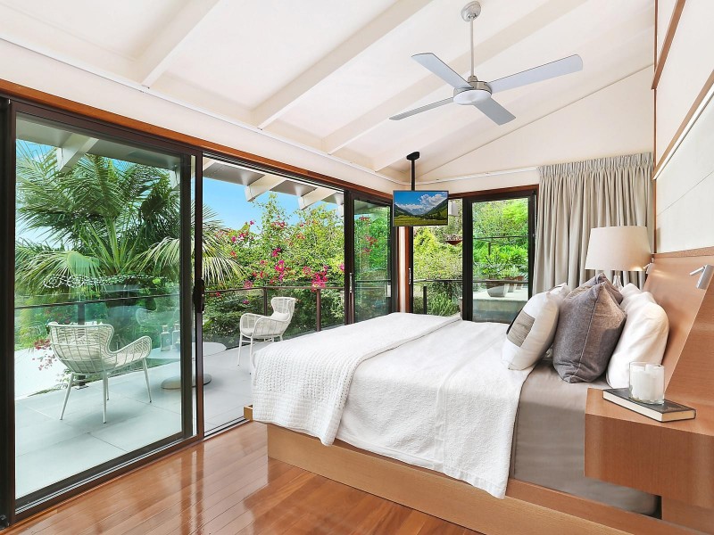 30 Meiers Road, Indooroopilly QLD 4068