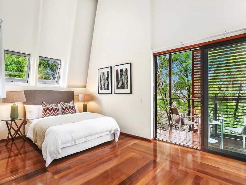 30 Meiers Road, Indooroopilly QLD 4068