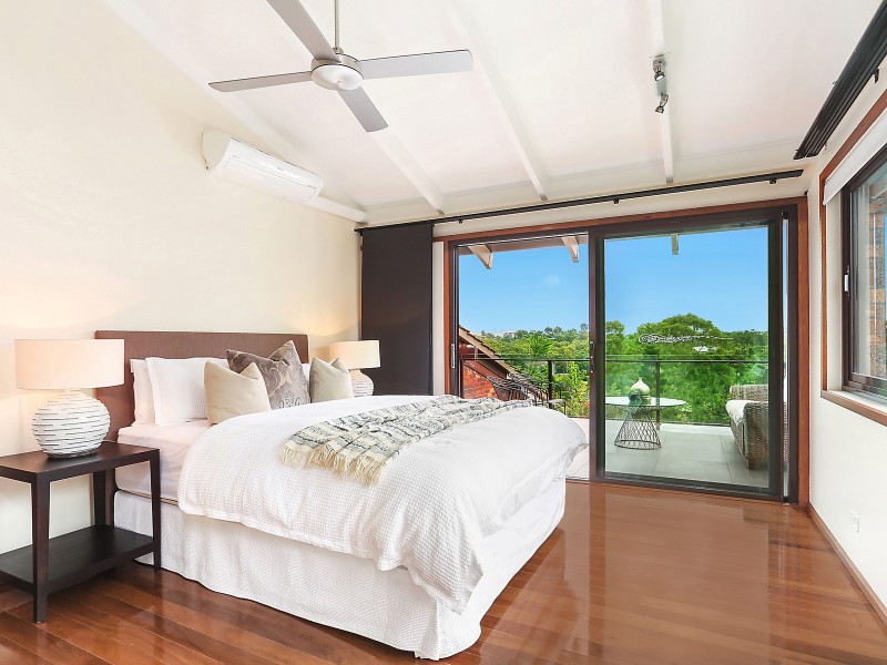 30 Meiers Road, Indooroopilly QLD 4068