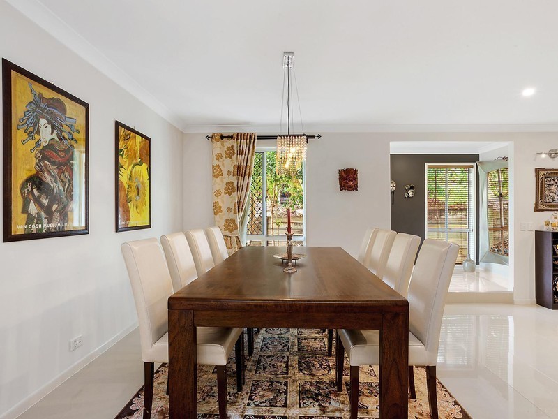 14 Calliandra Place, Sinnamon Park QLD 4073