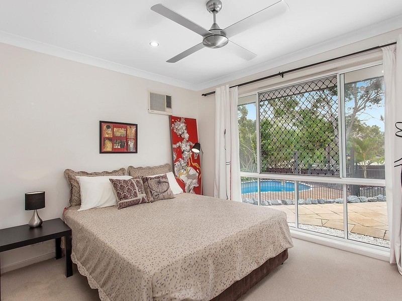 14 Calliandra Place, Sinnamon Park QLD 4073