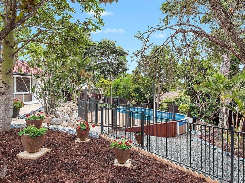 14 Calliandra Place, Sinnamon Park QLD 4073