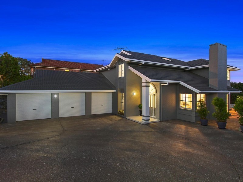 7 Meiers Road, Indooroopilly QLD 4068