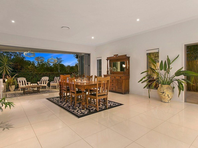 330 Indooroopilly Road, Indooroopilly QLD 4068