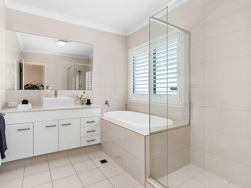 330 Indooroopilly Road, Indooroopilly QLD 4068