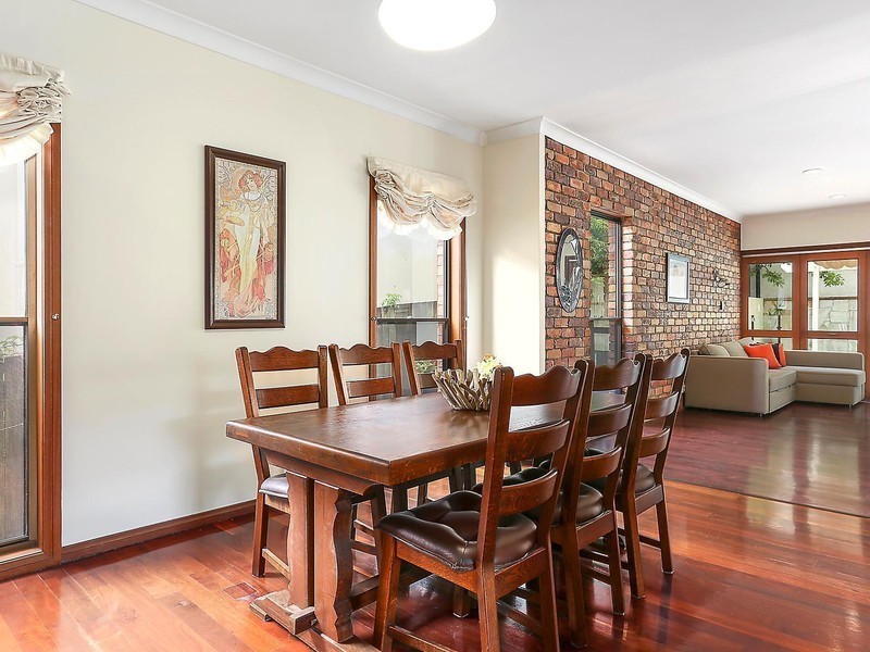 9 Crombie Street, Clayfield QLD 4011