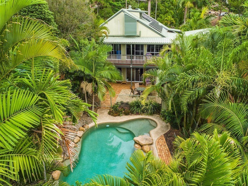21 Maculata Drive, Chapel Hill QLD 4069