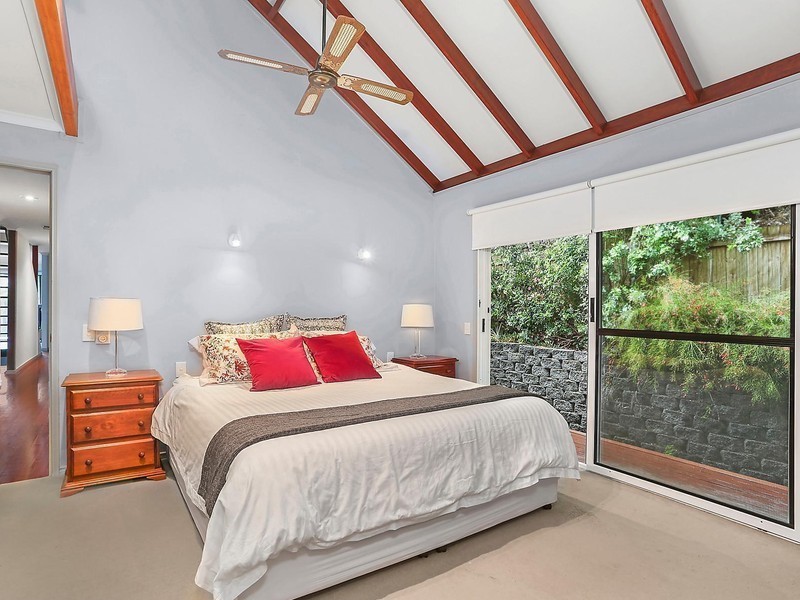 21 Maculata Drive, Chapel Hill QLD 4069