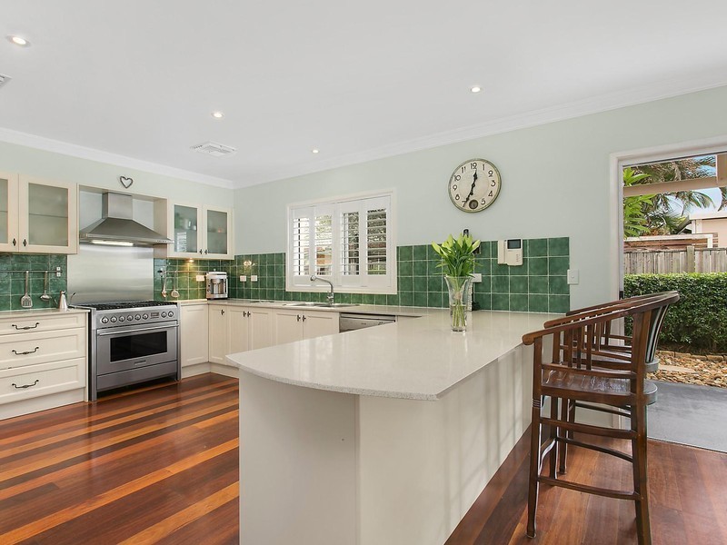 10 Tolmer Crescent, Forest Lake QLD 4078