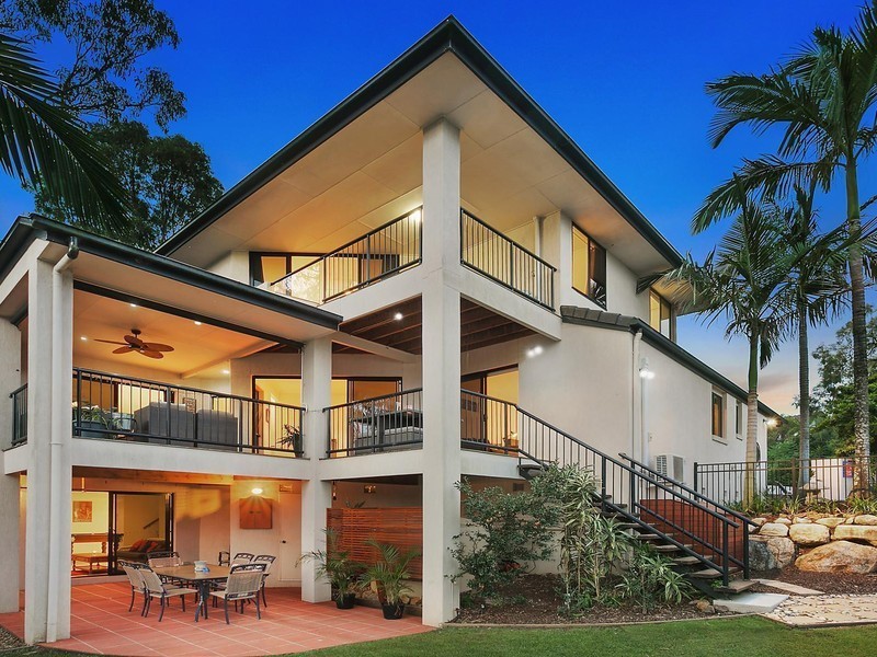 9 Moncrieff Court, Mount Ommaney QLD 4074