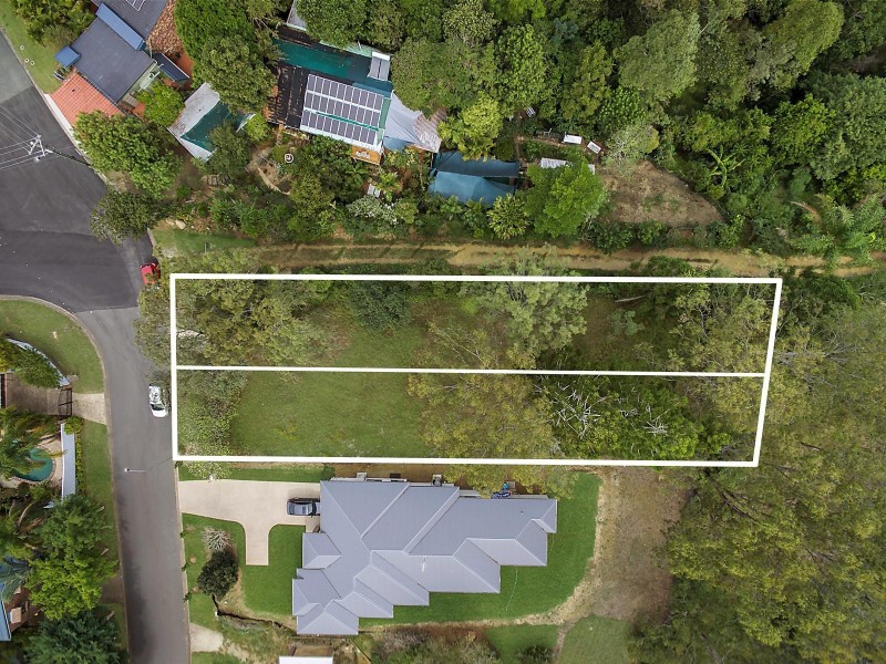 44 Rowena Street, Kenmore QLD 4069